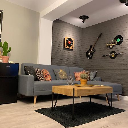 סוסאבה Best Apartment Scheia מראה חיצוני תמונה