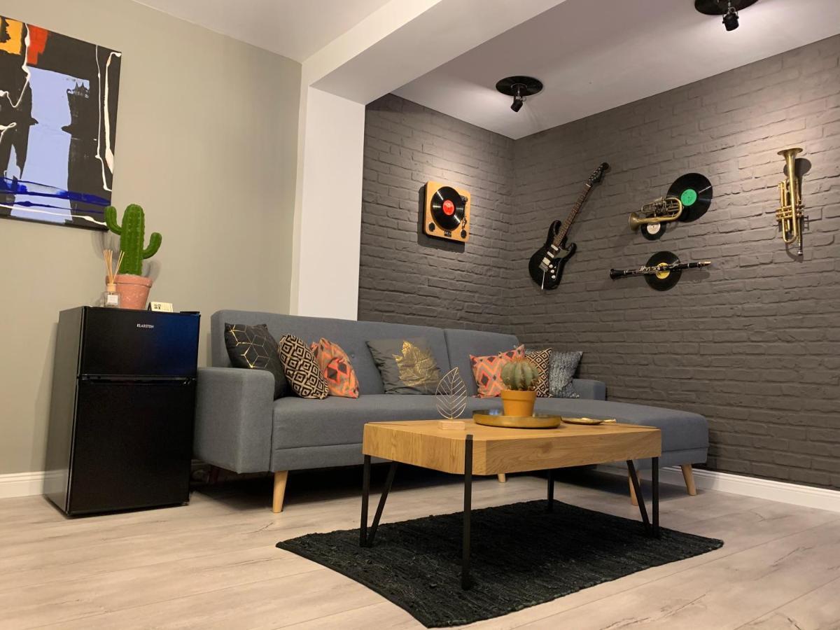 סוסאבה Best Apartment Scheia מראה חיצוני תמונה